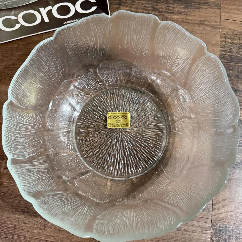 VTG 70s NOS Arcoroc French Glass Flower Salad Bowl 10.5